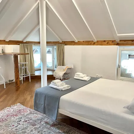 Historic And In The Centre Of 公寓