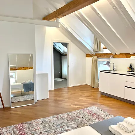 Historic And In The Centre Of Больцано