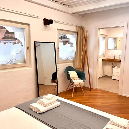 Historic And In The Centre Of Apartment *
